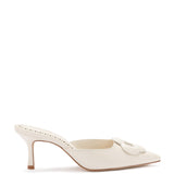 Flora Pump In Ivory Leather