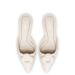 Flora Pump In Ivory Leather