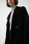 épingler Trigonal Fall Coat in Black Velvet